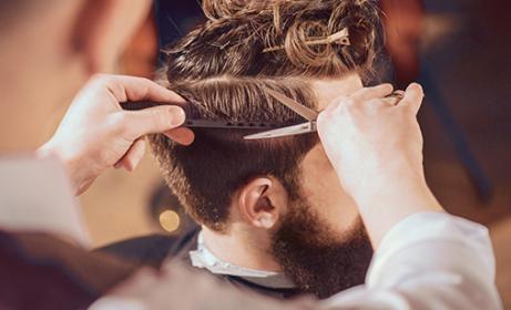 Coupe de cheveux homme à Valenciennes Coupe de cheveux homme à Valenciennes